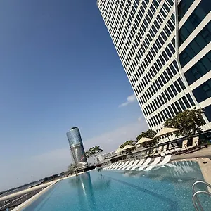 Capital & Residences شقة فندقية